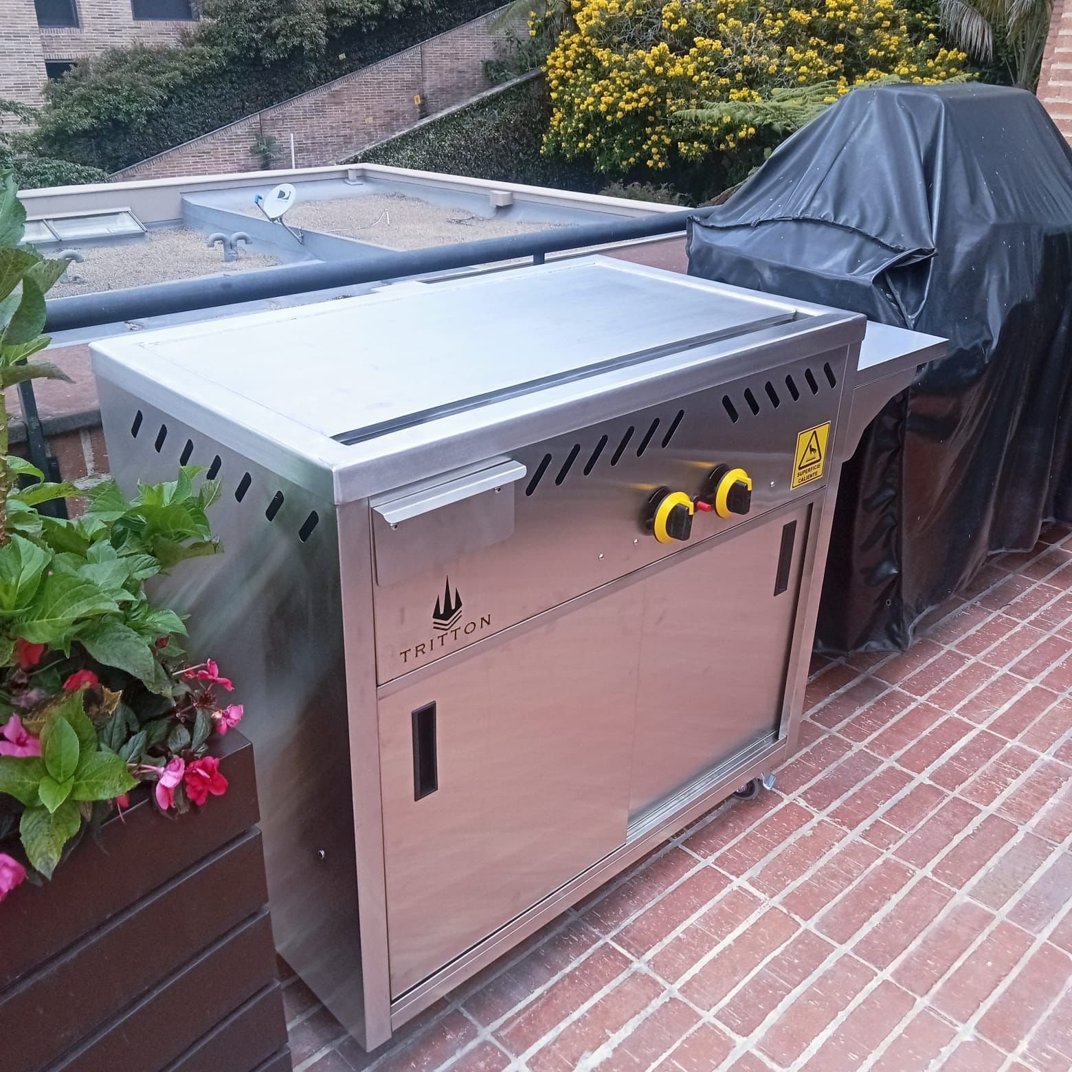 Plancha Teppanyaki a medida en acero inoxidable